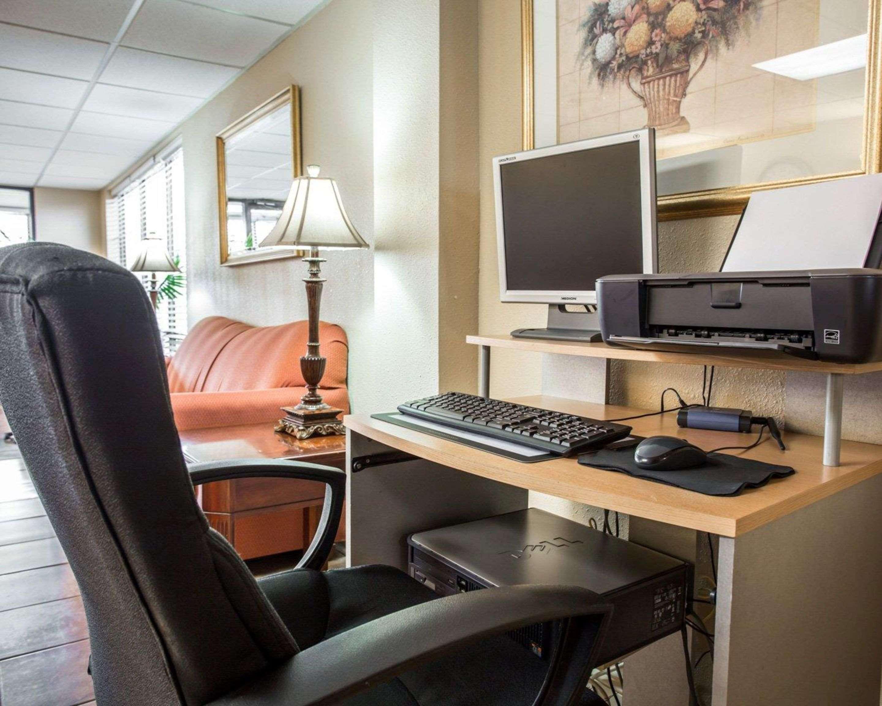 Quality Inn & Suites Monroe Luaran gambar